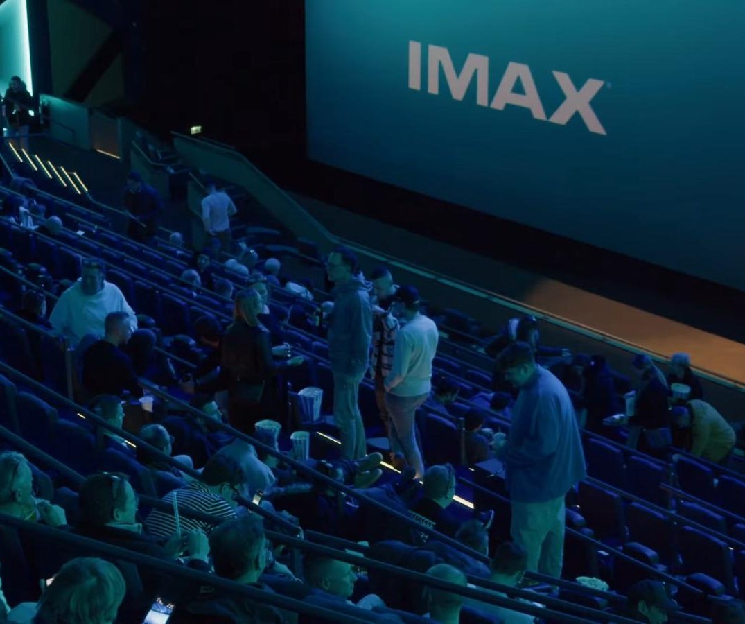 german-cinema-installs-world-s-largest-imax-screen-radio-sargam